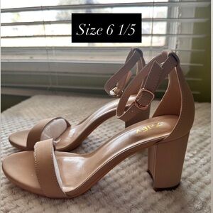 Women's Neutral Tan Ankle-Strap Block Heel Sandals